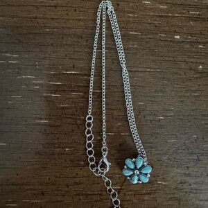 Turquoise Flower Pendant Necklace